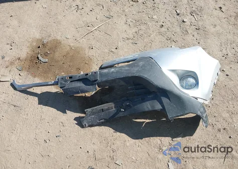 2013 Toyota Rav4 Xle z USA, uszkodzony, nr VIN JTMRFREV1D5025741